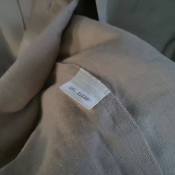 Bermuda Tourist pure Linen blouse shirt by JONES NY with measurements 8  Hickory - Picture 7 of 9